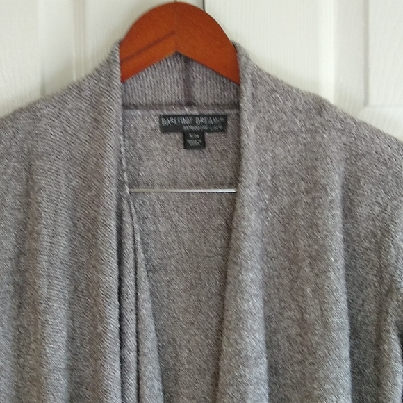 Barefoot dreams waterfall cardigan sweater size medium. - Picture 3 of 11